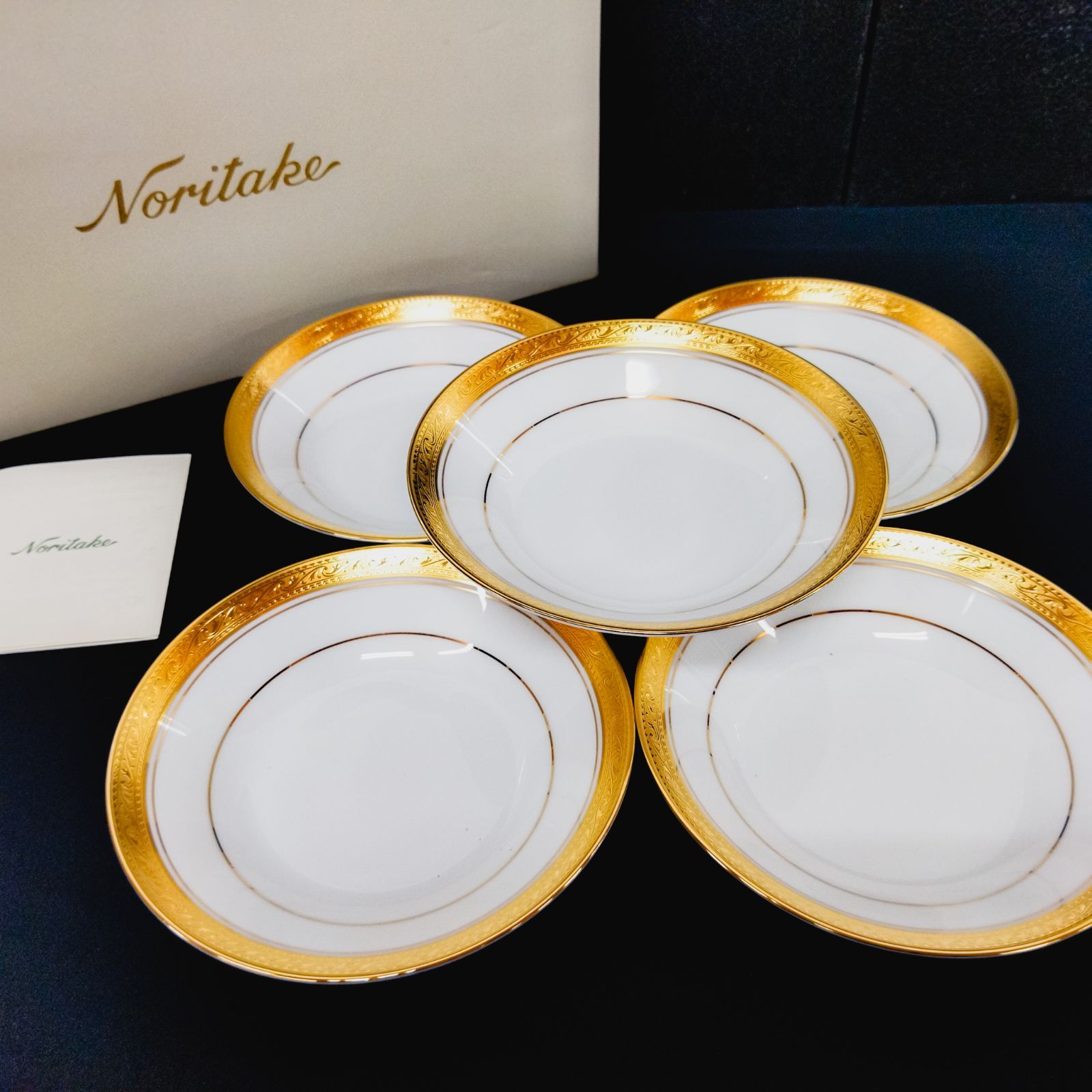 NORITAKE ノリタケ 食器 ベリー皿 蔦柄 金淵 5枚 デザート皿 - メルカリ