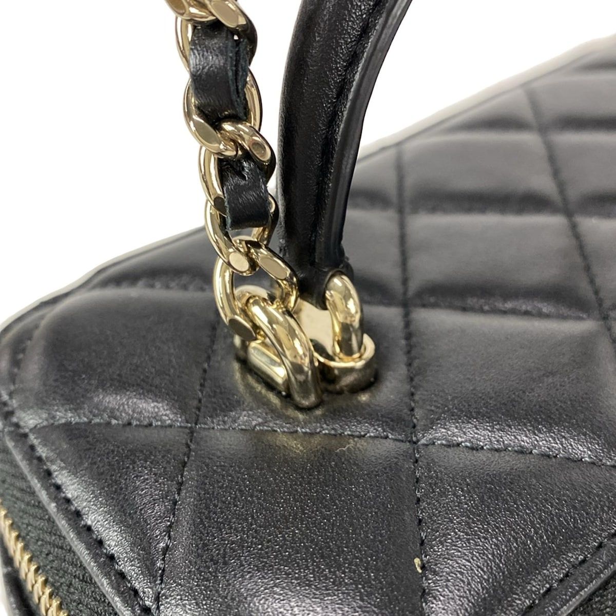 CHANEL シャネル