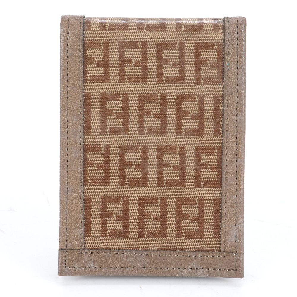 【美品】【正規品】FENDI フェンディ カードケース カード入れFFズッカ 美品 ヴィンテージ フェンディ ズッカ FF ロゴ レザー カード