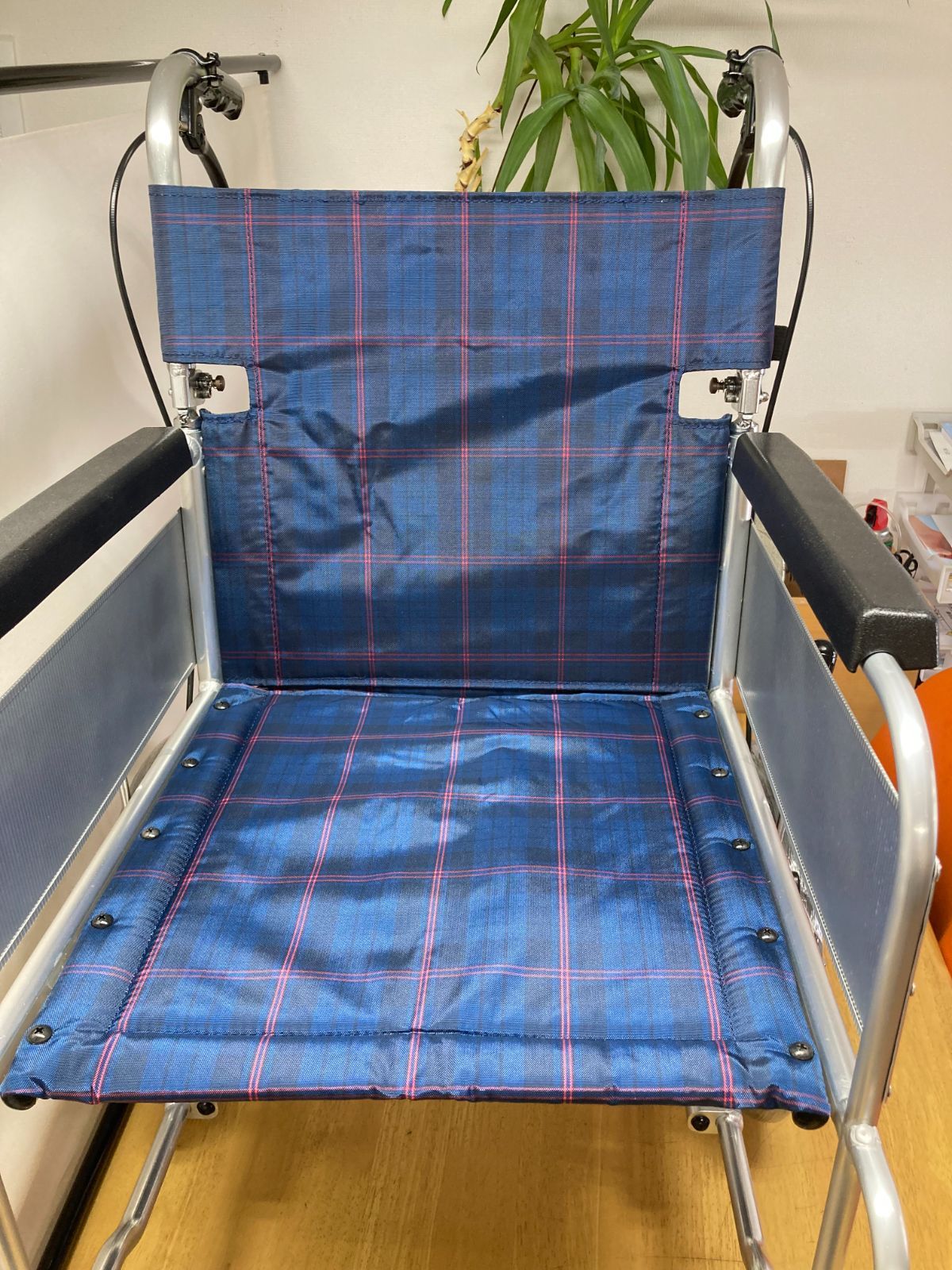 介助式 車椅子 軽量タイプ 福岡近郊引き渡しの場合1000円値引き