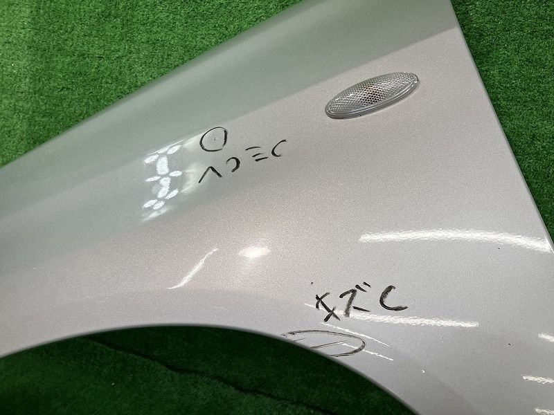 プロボックス NCP165V 左フロントフェンダー DX 4WD 53812-52460 1E7  