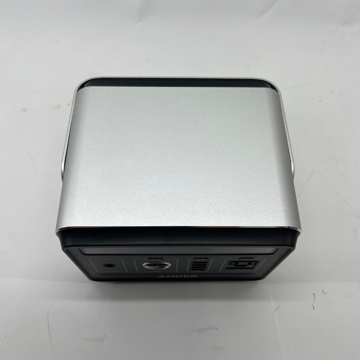 〇〇ANKER アンカー 家電 PowerHouse 434Wh ポータブル電源 蓄電池 非常用電源 アンカー パワーハウス 本体 A1701511 シルバー