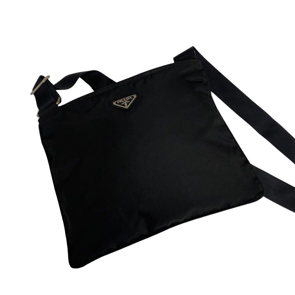 極 美品 希少品 PRADA プラダ 三角ロゴ 金具 ナイロン ミニ 極 美品 希少品 PRADA プラダ 三角ロゴ 金具 ナイロン ミニ