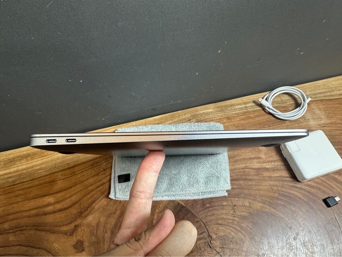 極美品 MacBook Air 2020 16GB Office2024 Win11 - メルカリ