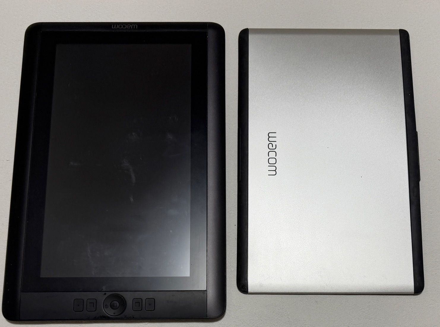 Wacom Cintiq 液晶ペンタブレット 本体 【公式通販】