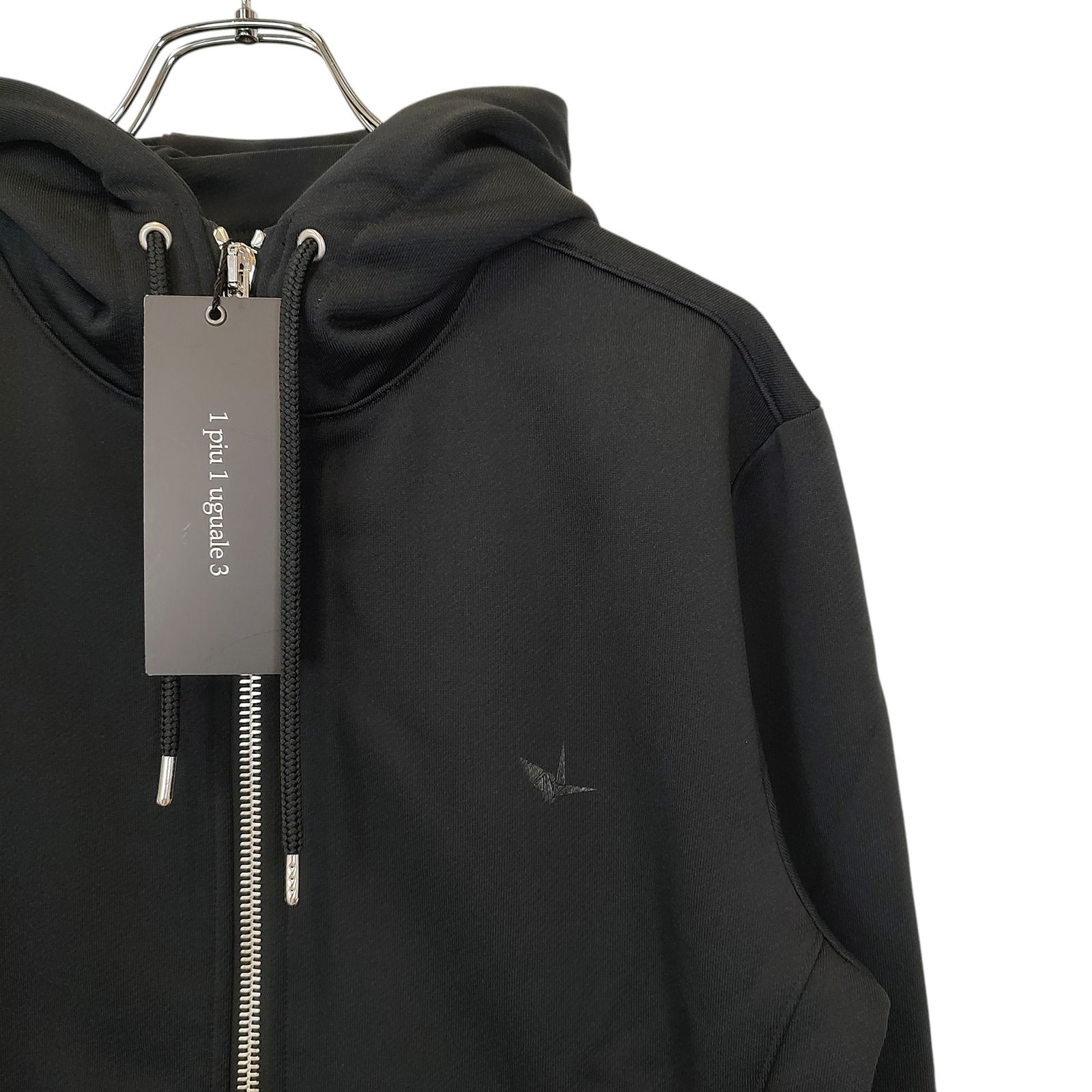 1PIU1UGUALE3 ウノピゥウノウグァーレトレ NECK ZIP PARKA