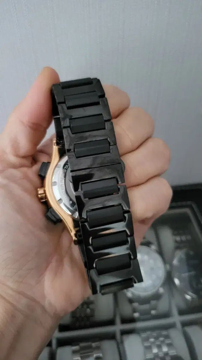  エーカー ブラック ゴールド クロノグラフ 時計 腕時計(クォーツ) 腕時計(アナログ)