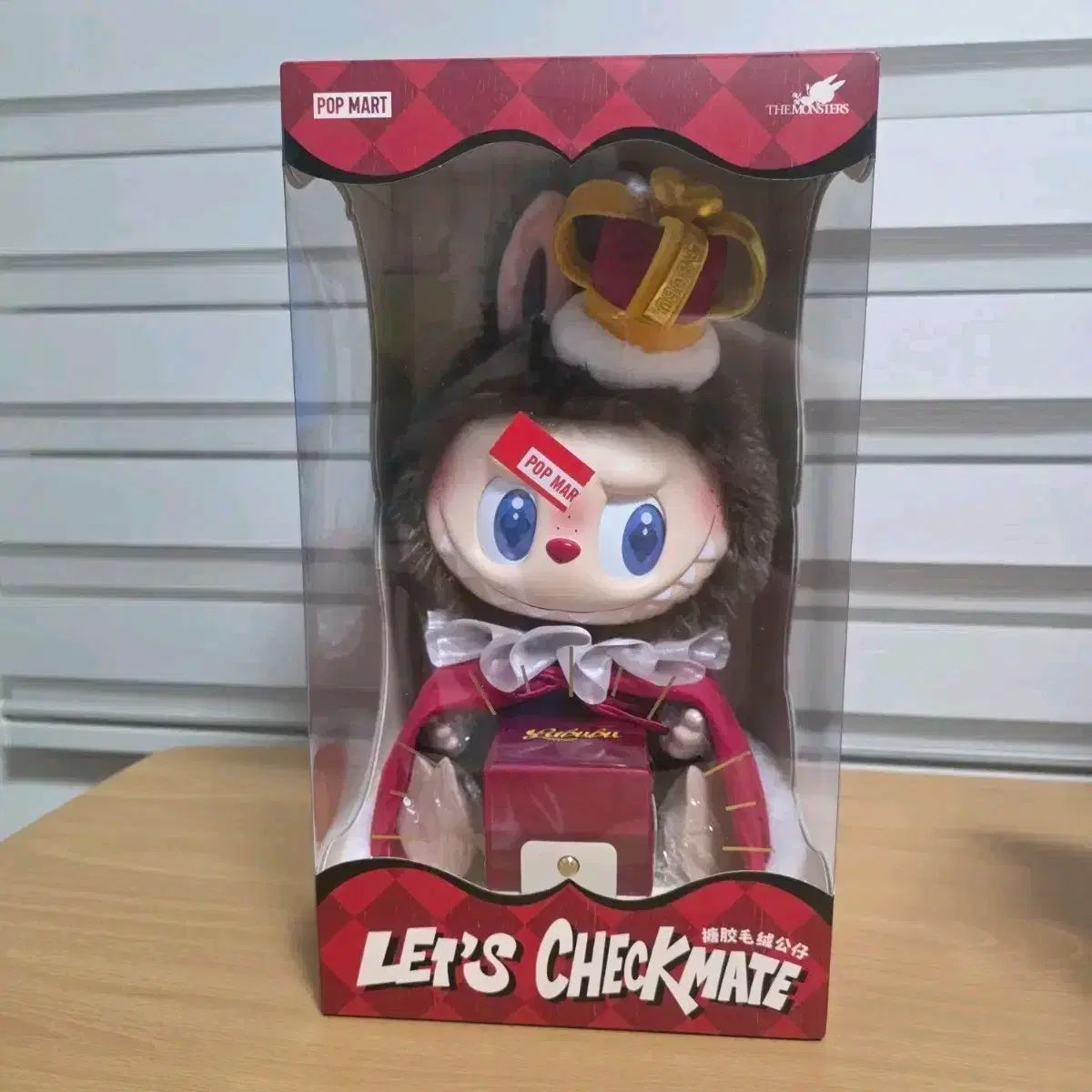 ポップマート THE MONSTERS レッツ チェックメイト ぬいぐるみ ポップマート THE MONSTERS レッツ チェックメイト ぬいぐるみの