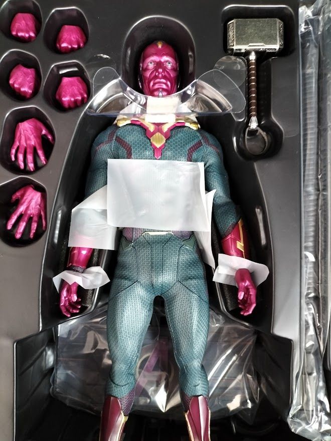 MMS301 ホットトイズ 1/6 アベンジャーズ2 スカーレットウィッチ