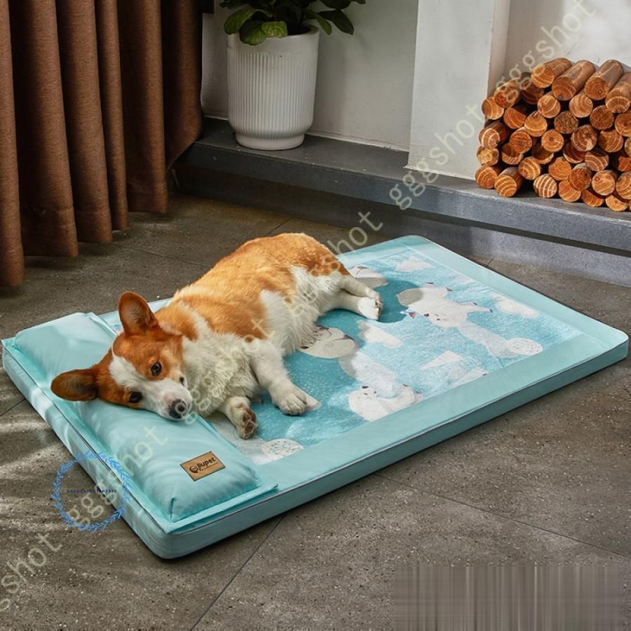 ペットベッド 夏 冷感素材 涼しい 犬 犬用 滑り止め 夏用 洗える 枕付き犬用マット 猫 小型犬 大型犬対応 軽量 四角 カバー 折り畳む ペッ