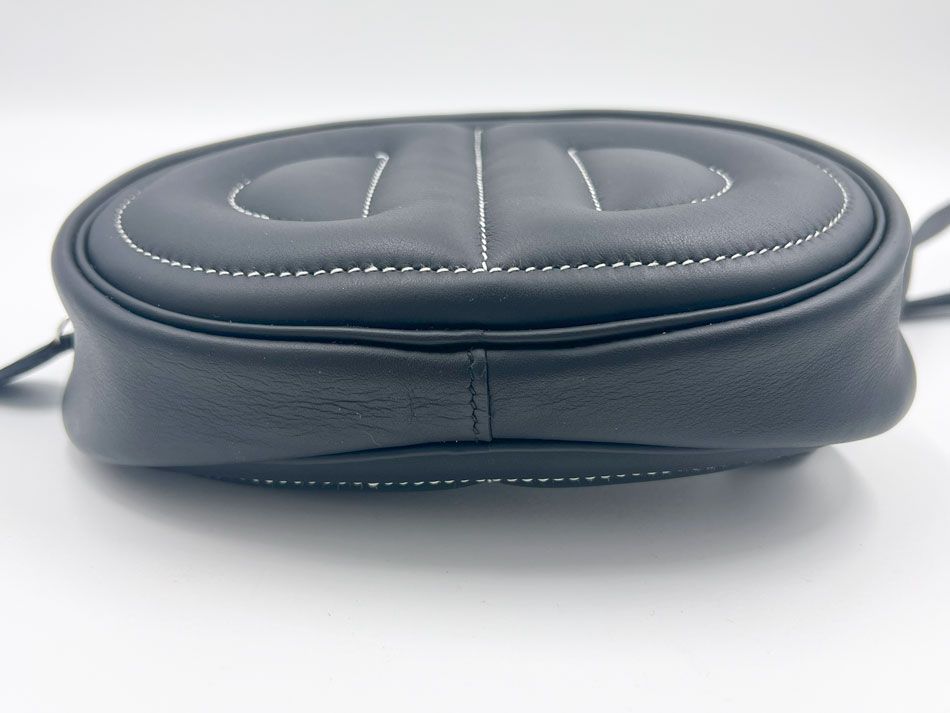 新品　W刻印　HERMES エルメス インザループ ボディバッグ ヴォースイフト エルメス インザループ ボディバッグ ヴォースイフト エトゥープ