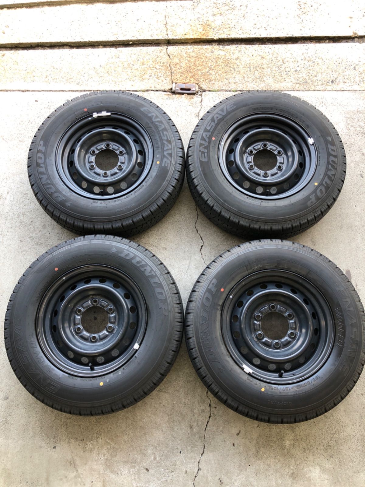 20年製 バリ山】195/80R15 ハイエース純正 タイヤホイールセット