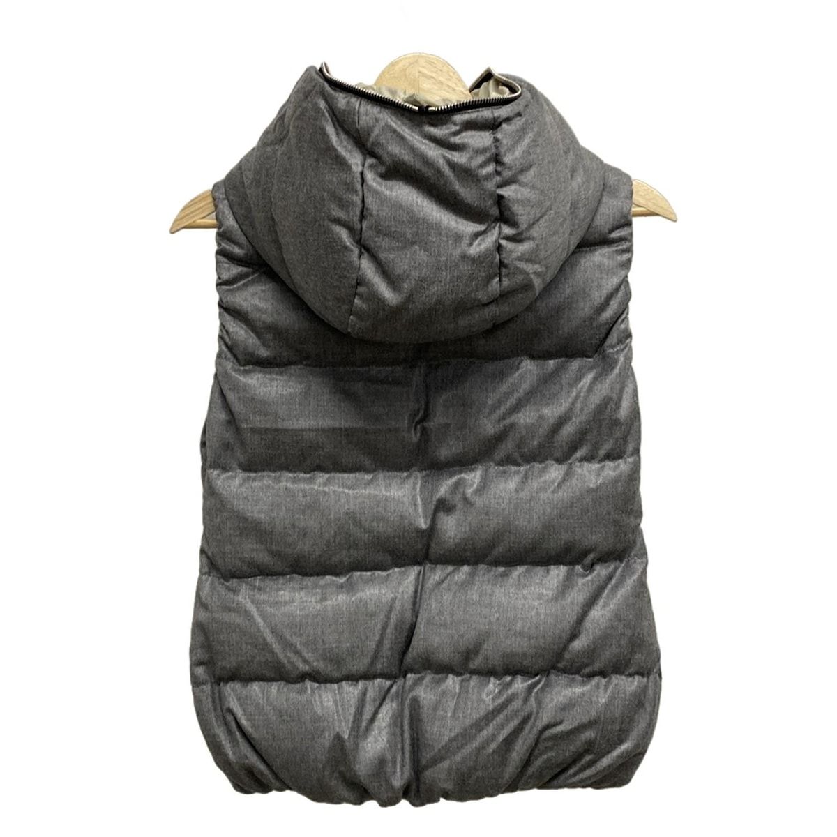 DUVETICA(デュベティカ) ダウンベスト サイズ38 S レディース美