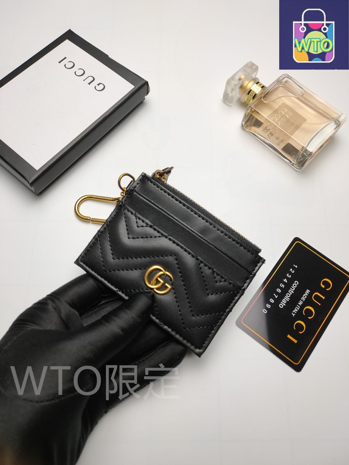 【GUCCI】【新品未使用】ブラック　カードケース　GGモーマント GGマーモントカードケース(約W11xH8.5cm ブラック): ブランド