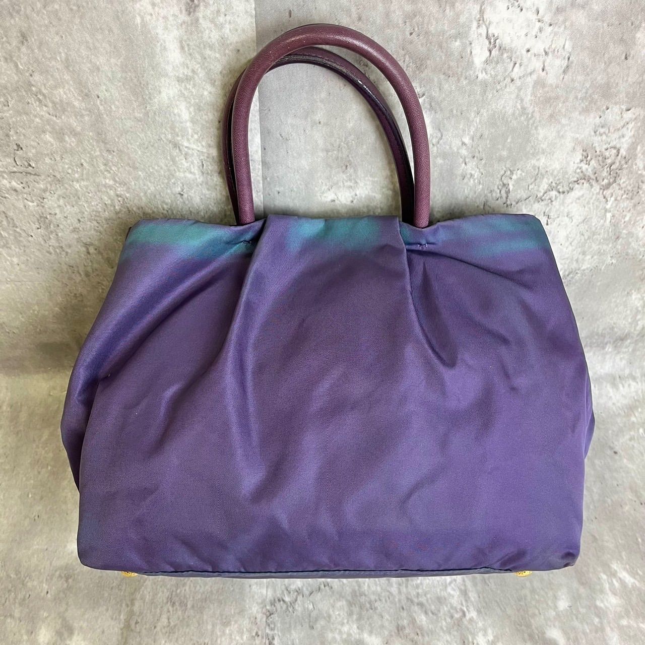 ✨良品✨ PRADA プラダ ハンドバッグ トートバッグ リボン ロゴ金具 