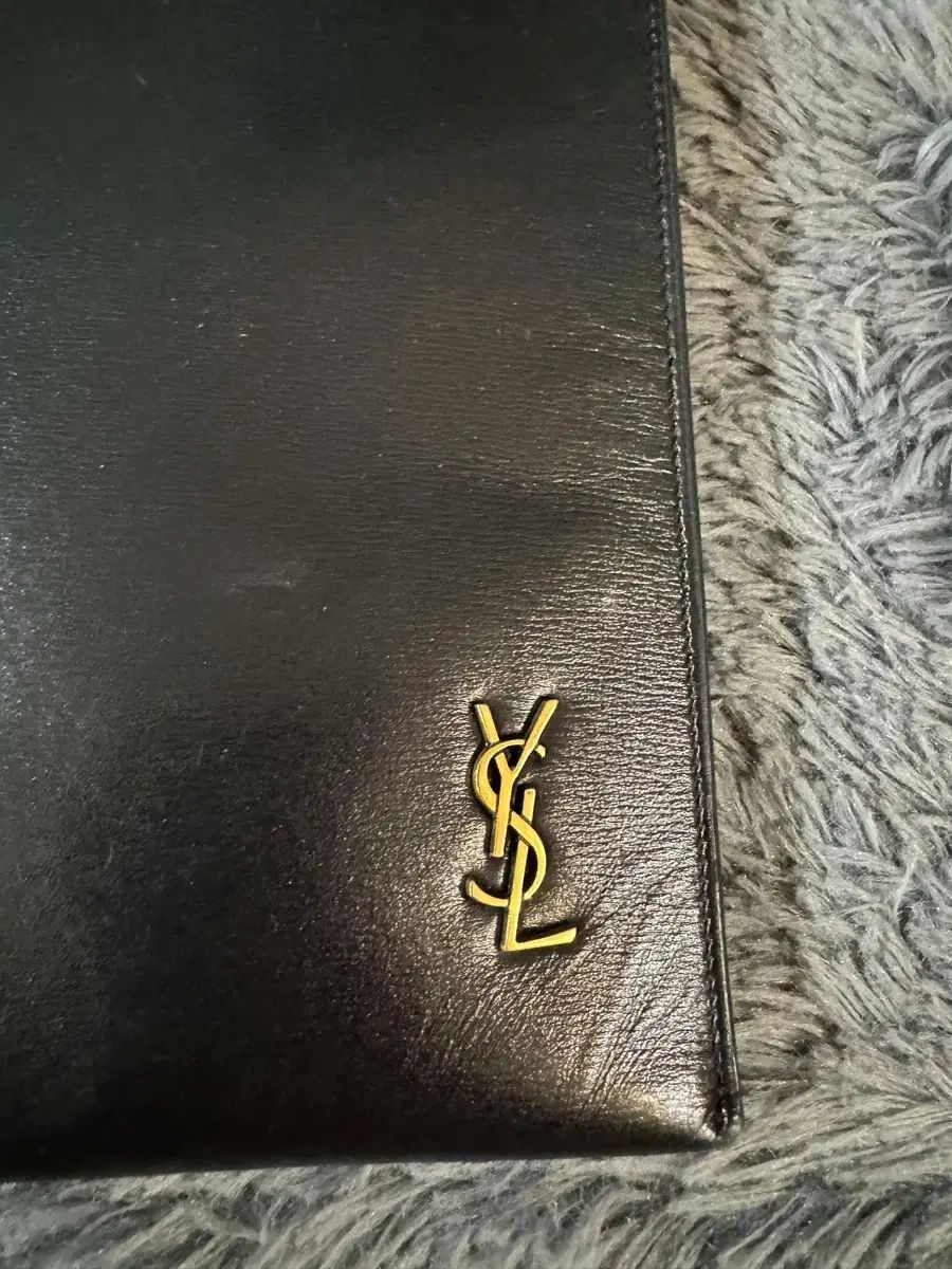 Saint Laurent サンローラン タイニー ミニ モノグラム 金具 クラッチ DECORATOM_COM_BR