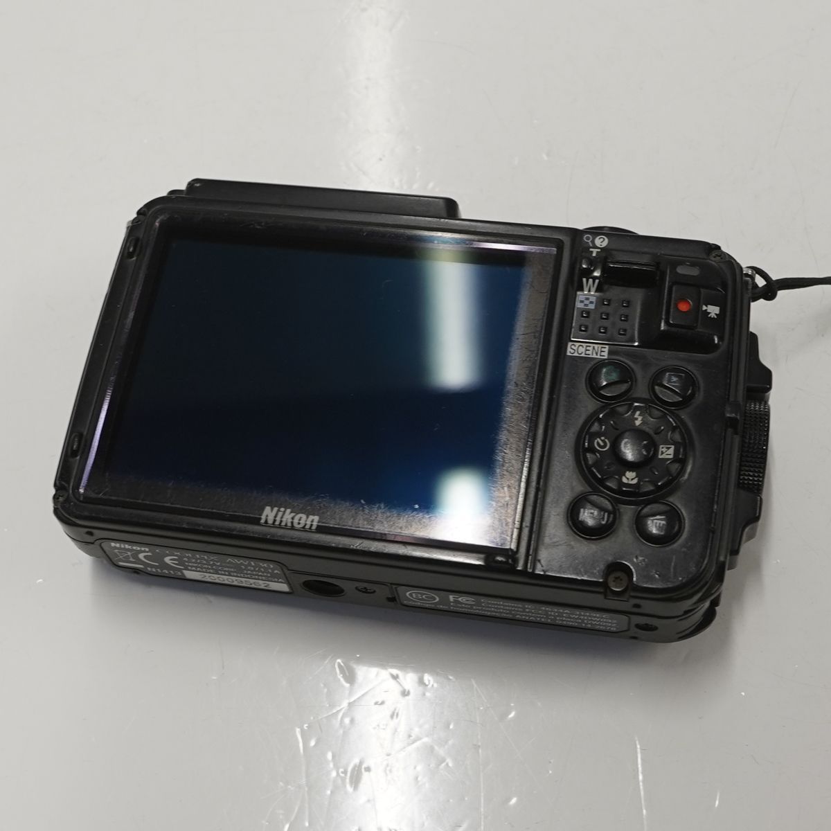 Nikon COOLPIX AW130 USED品 デジタルカメラ 本体+バッテリー 防水 Wi
