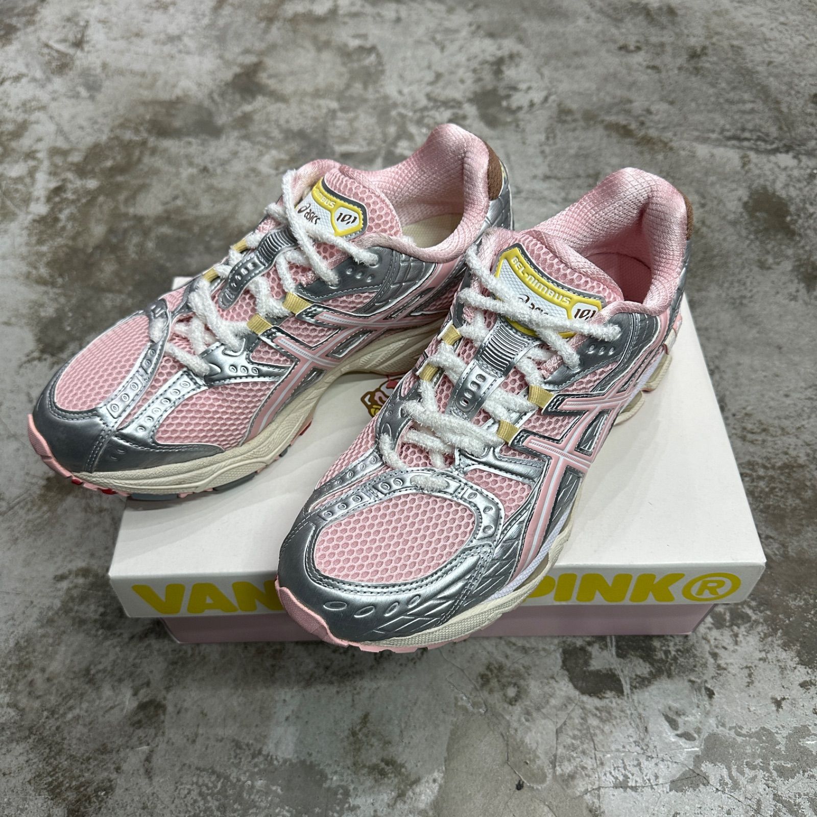 VANDY THE PINK × atmos × Asics Gel-Nimbus 10.1 