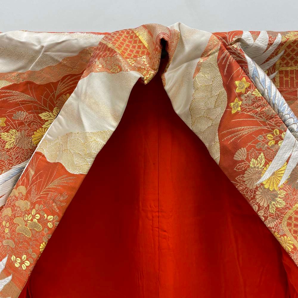 色打掛 正絹 鶴 刺繍 オレンジ 白 打掛 Mサイズ 裄65 花嫁衣裳 婚礼 リサイクル 中古 ブライダル ウエディング 着物 3964 色打掛 正絹 鶴 刺繍 オレンジ 白 打掛 Mサイズ 裄65 花嫁衣裳 婚礼