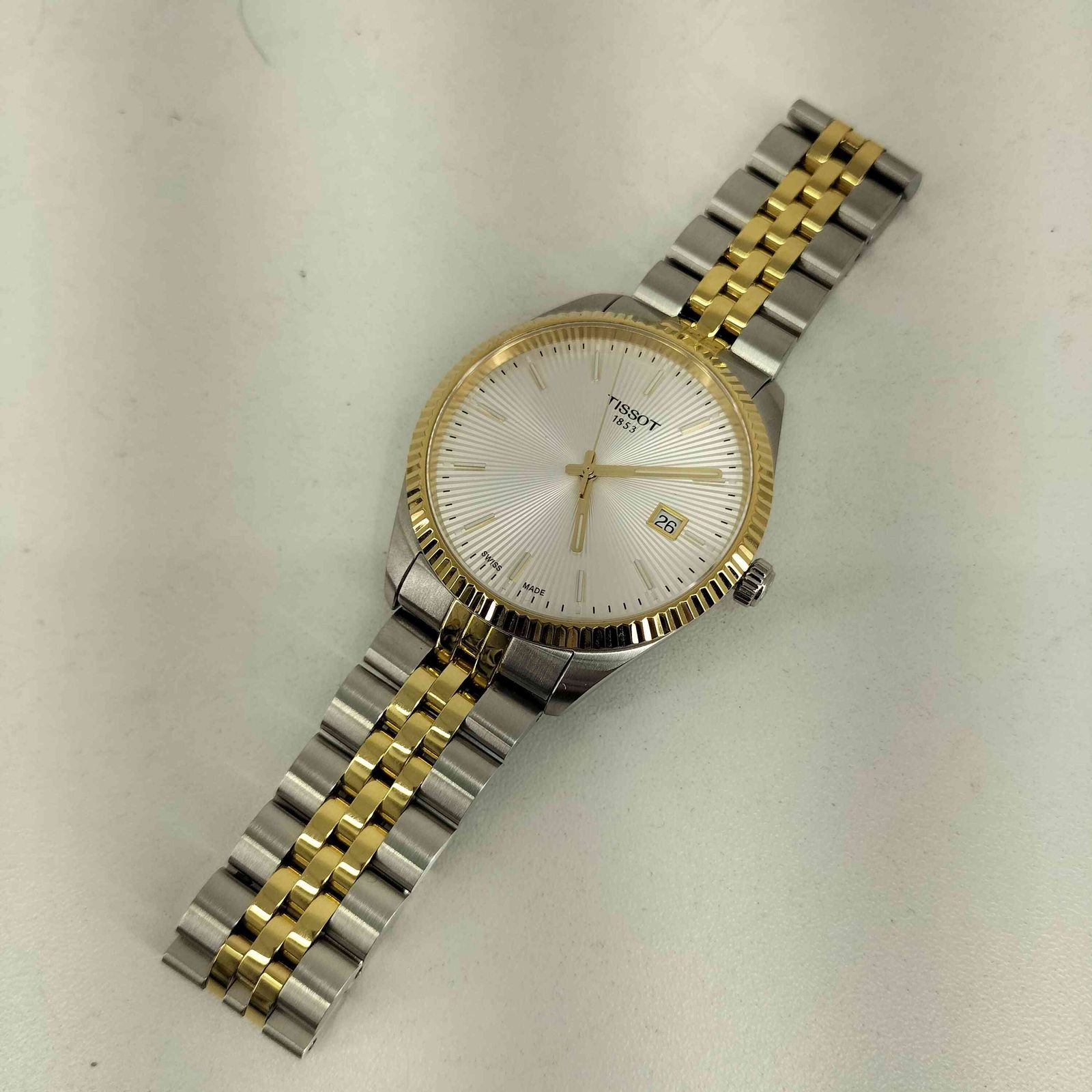 ティソ TISSOT バラード 40mm クォーツ シルバー文字盤 メンズ 表記無 