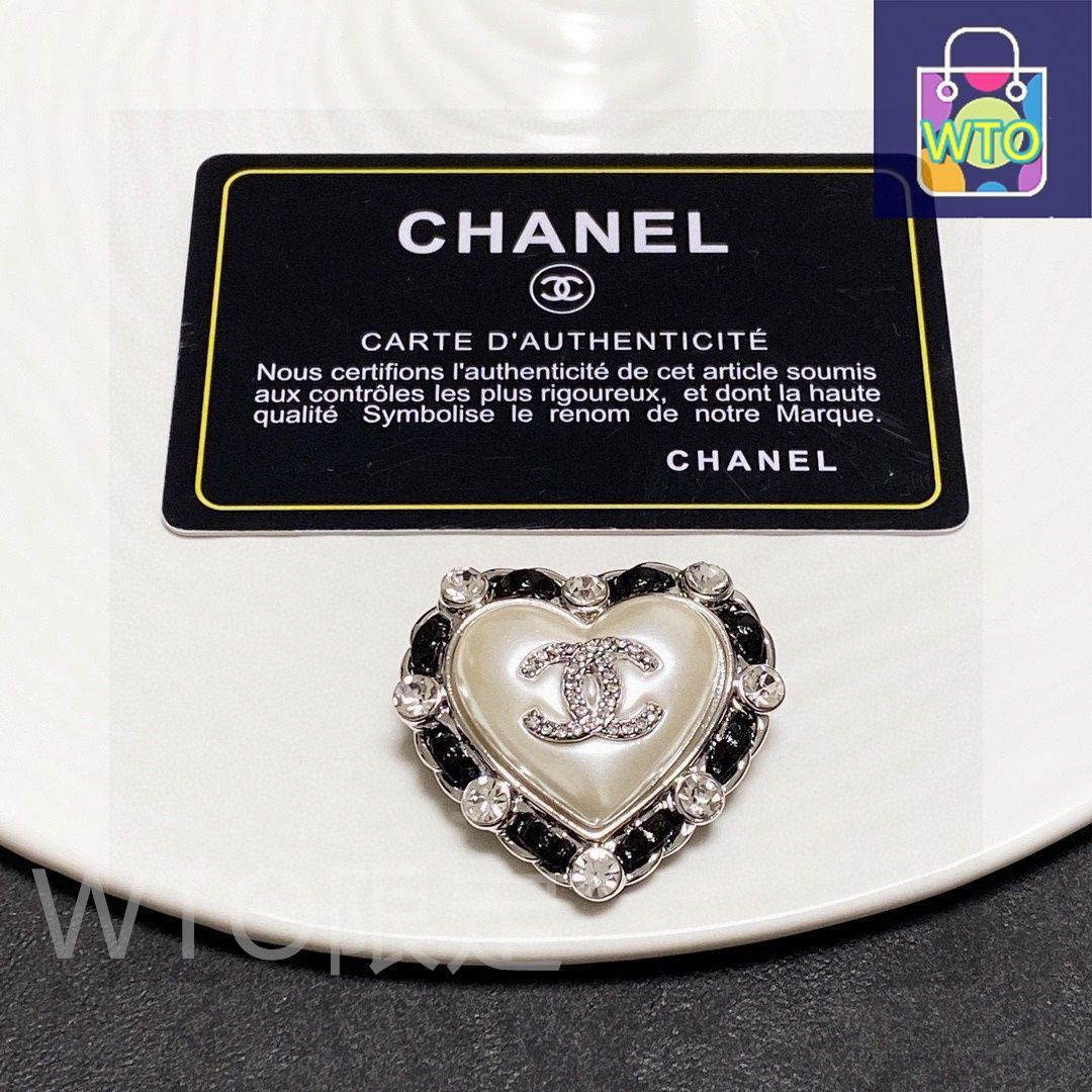 今日特価】Chanel シャネル 新入荷 シルバー & ブラックレザー