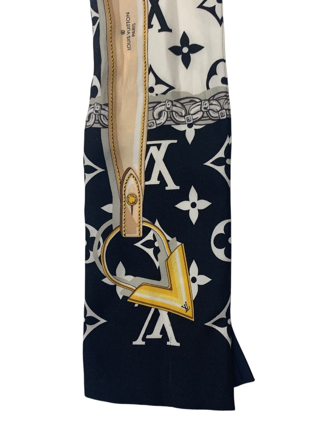 未使用級✨ルイヴィトン　スカーフ 　バンダナ　モノグラム　チェーン柄 ♪2590 LV Louis Vuitton ルイヴィトン M78656 バンドー・モノグラム