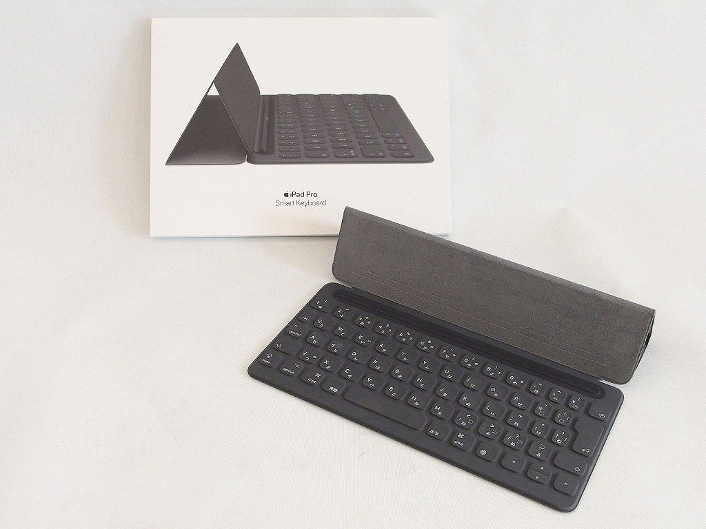 【215053】Apple アップル  純正 iPad用smart Keyboard 日本語キーボード MPTL2JA ブラック