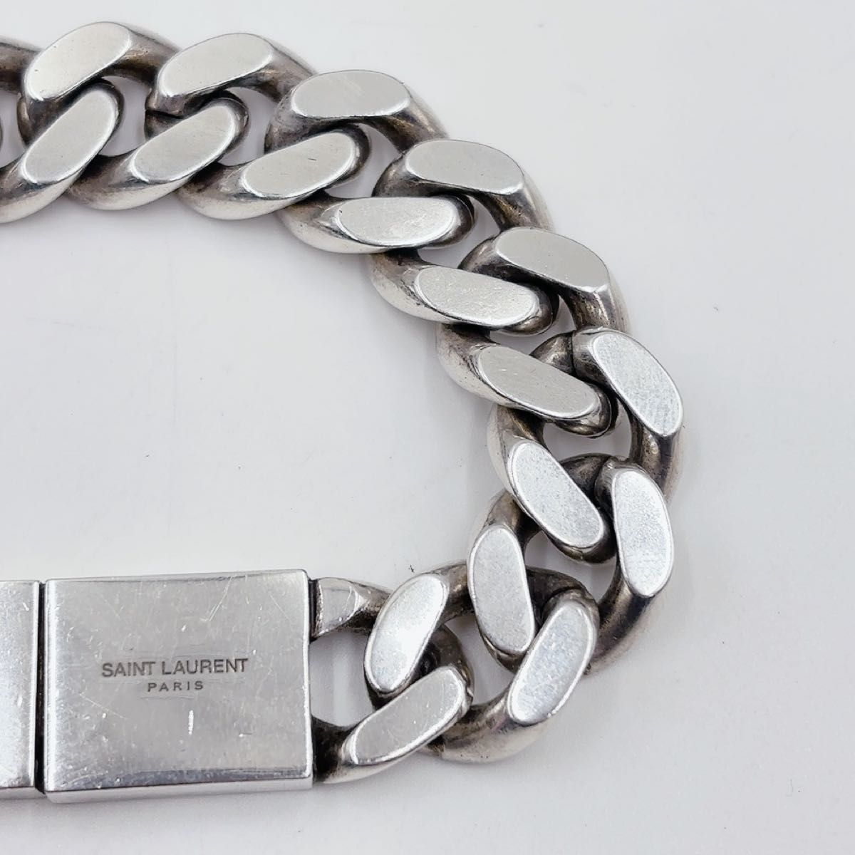 SAINT LAURENT シルバートーン カーブチェーン ブレスレット L