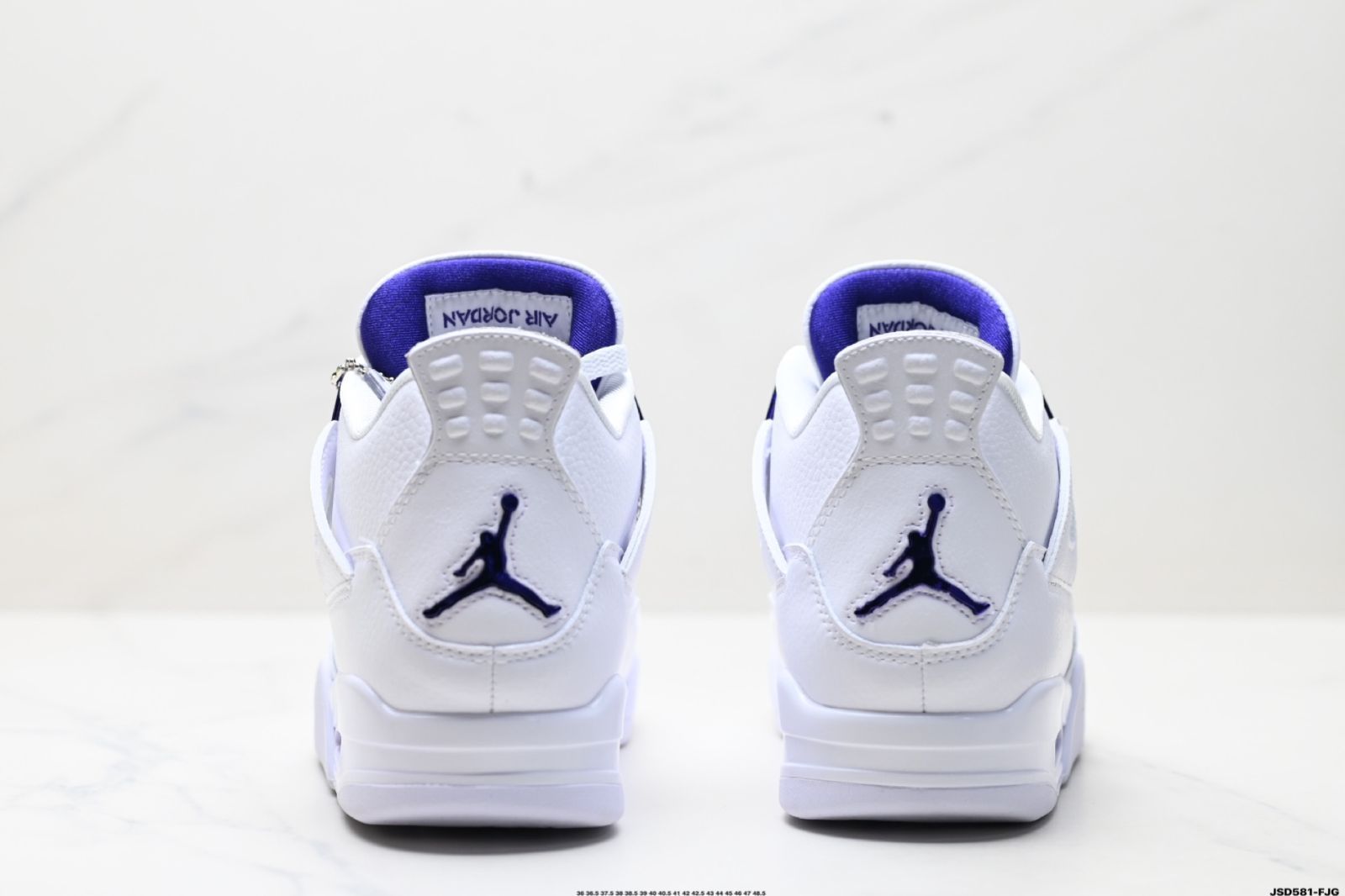 今日特価】Nike Air Jordan 4 Retro マイケル・ジョーダン AJ4