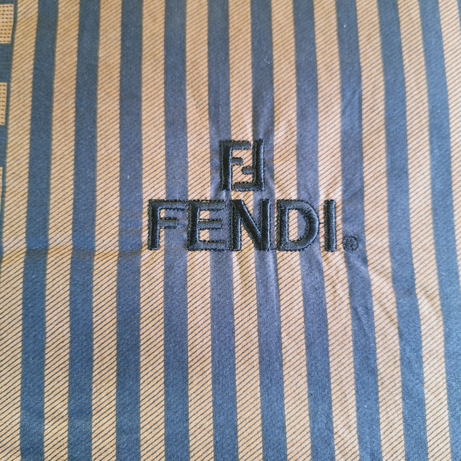 FENDI フェンディ