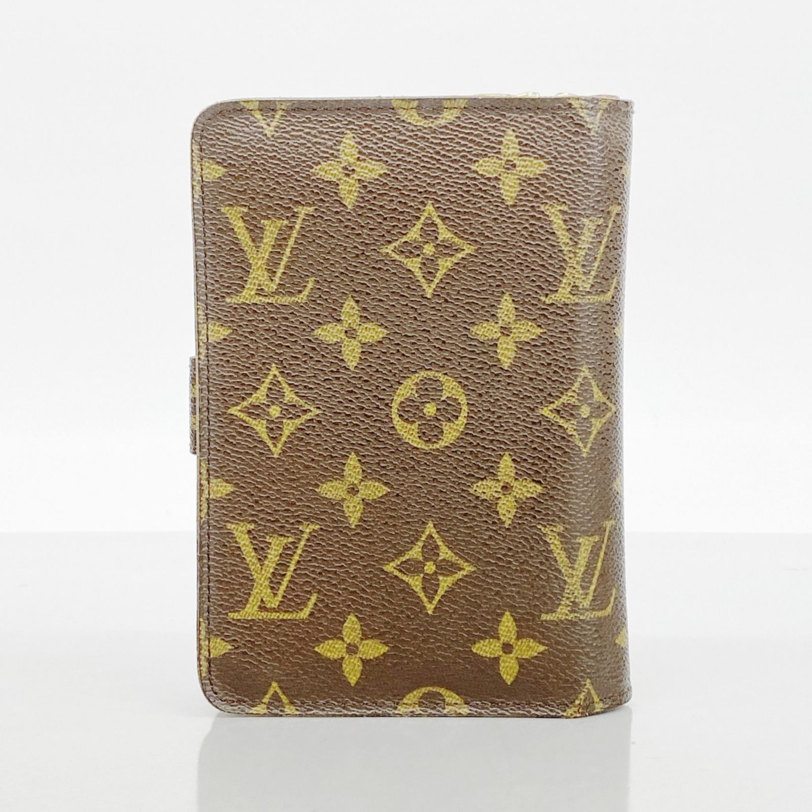 Vuitton