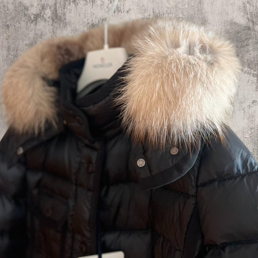 定価40万円！！☆新品未使用タグ付き☆ MONCLER HERMIFUR Foxfur 
