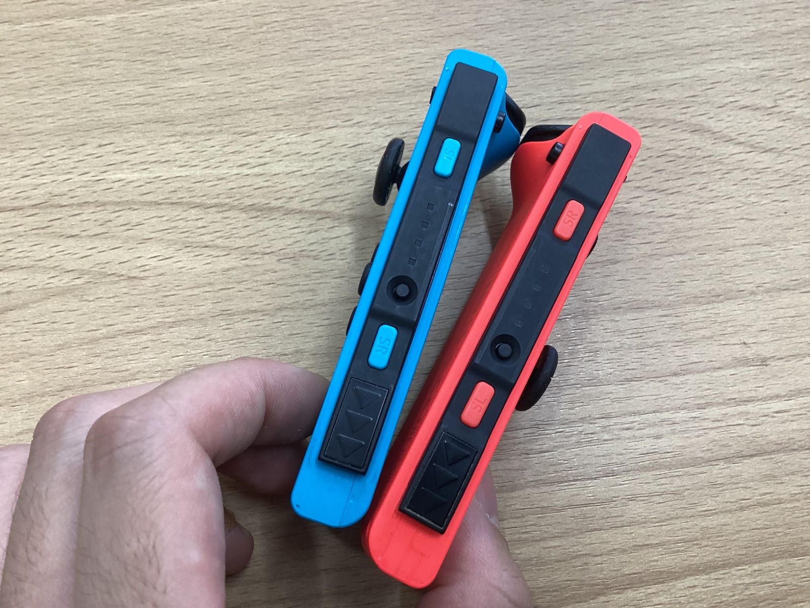 O367 任天堂Switch コントローラー 赤青 ジャンク - メルカリ
