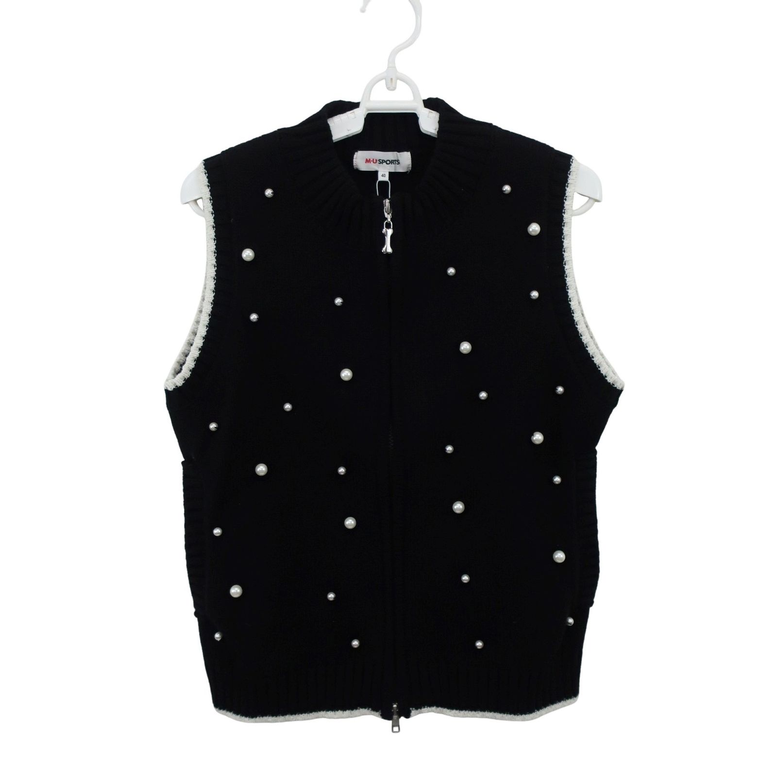超美品☆ブランド：エムユースポーツ（M・U SPORTS）レディース ボアベスト M・U SPORTS 新品未使用 ボアベスト ゴルフウェア・ラウンド用品 M・U