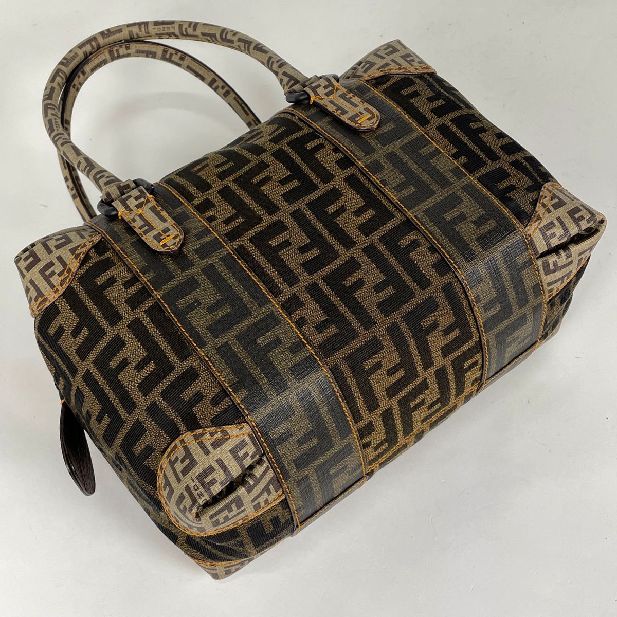 フェンディ FENDI ズッカ柄 ハンドバッグ ズッキーノ柄 ミニボストン  