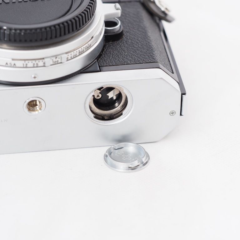 Nikon - Nikon ニコン フィルム一眼レフ Nikomat FT3 シルバー ボディ Nikon ニコン フィルム一眼レフ Nikomat FT3 シルバー ボディ