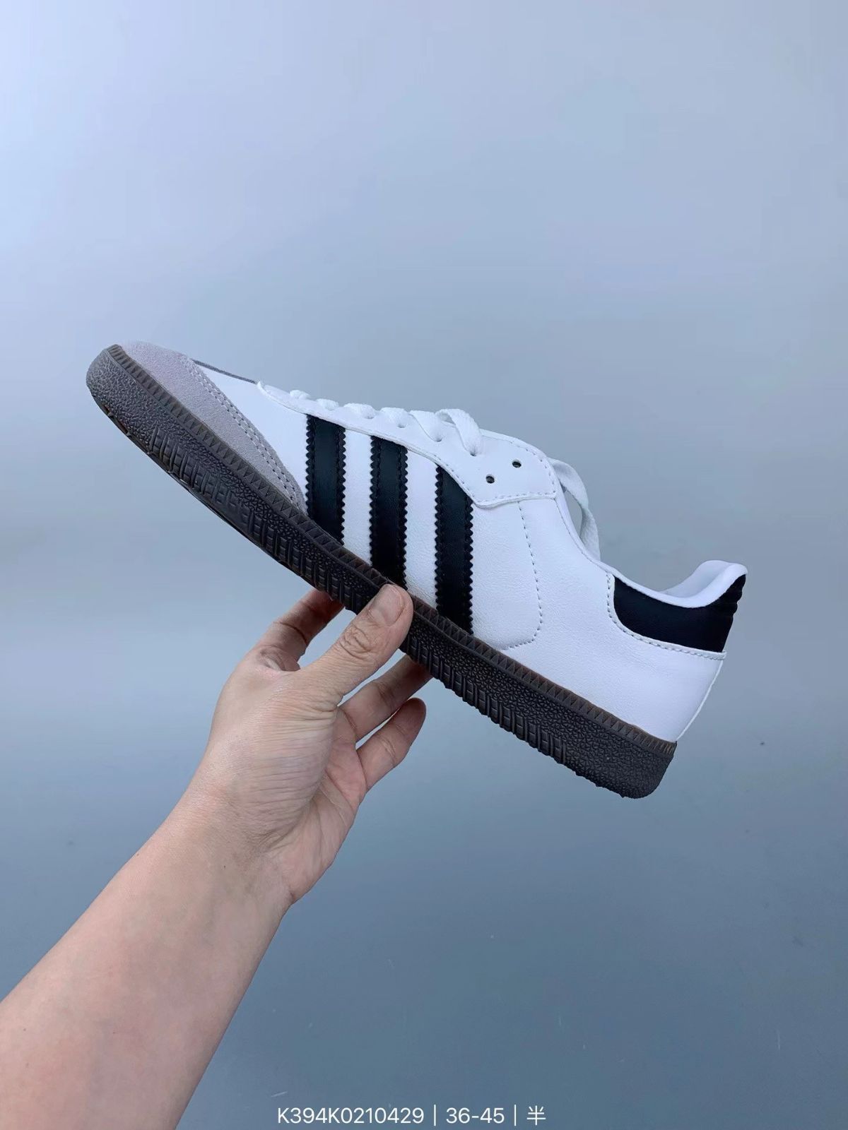 SAMBA OG アディダス サンバ ホワイト Adidas Originals Samba white FW2427