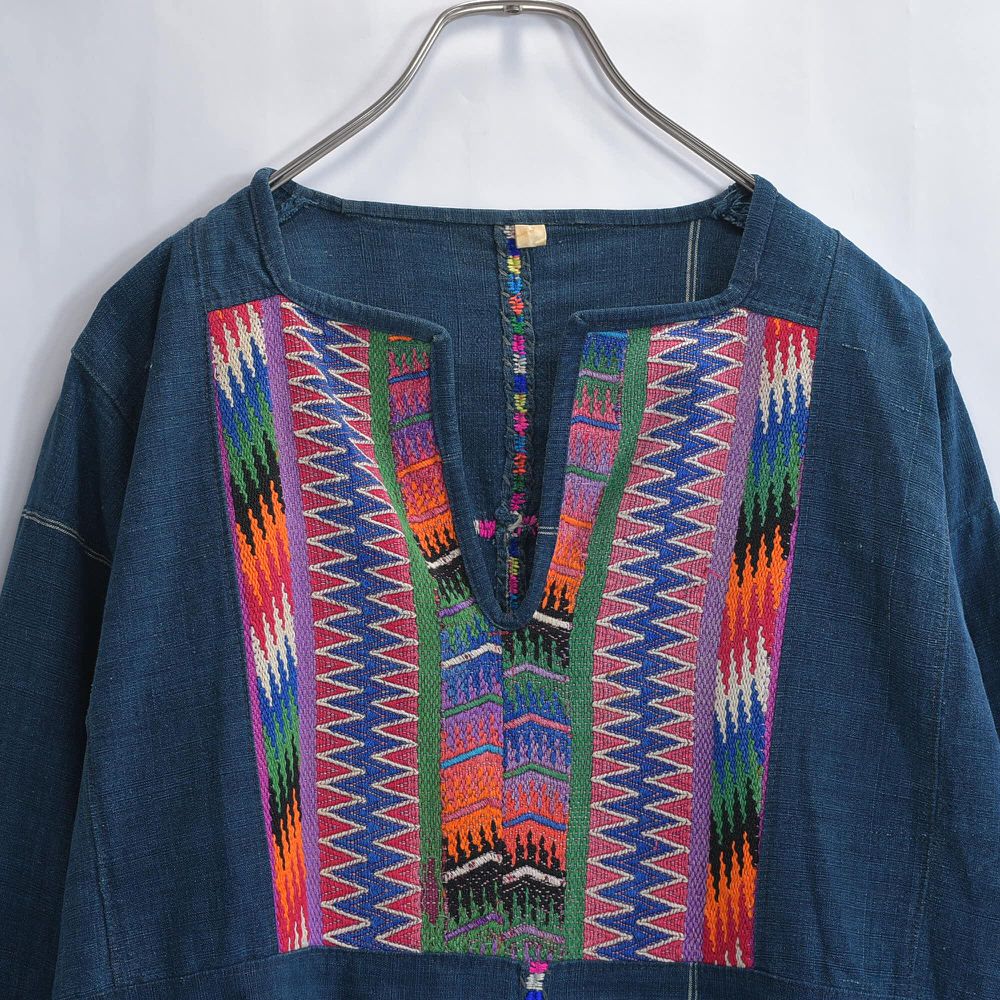Vintage インディゴ染め 刺繍デザイン ガテマラシャツ カミサ Vintage インディゴ染め 刺繍デザイン ガテマラシャツ カミサ