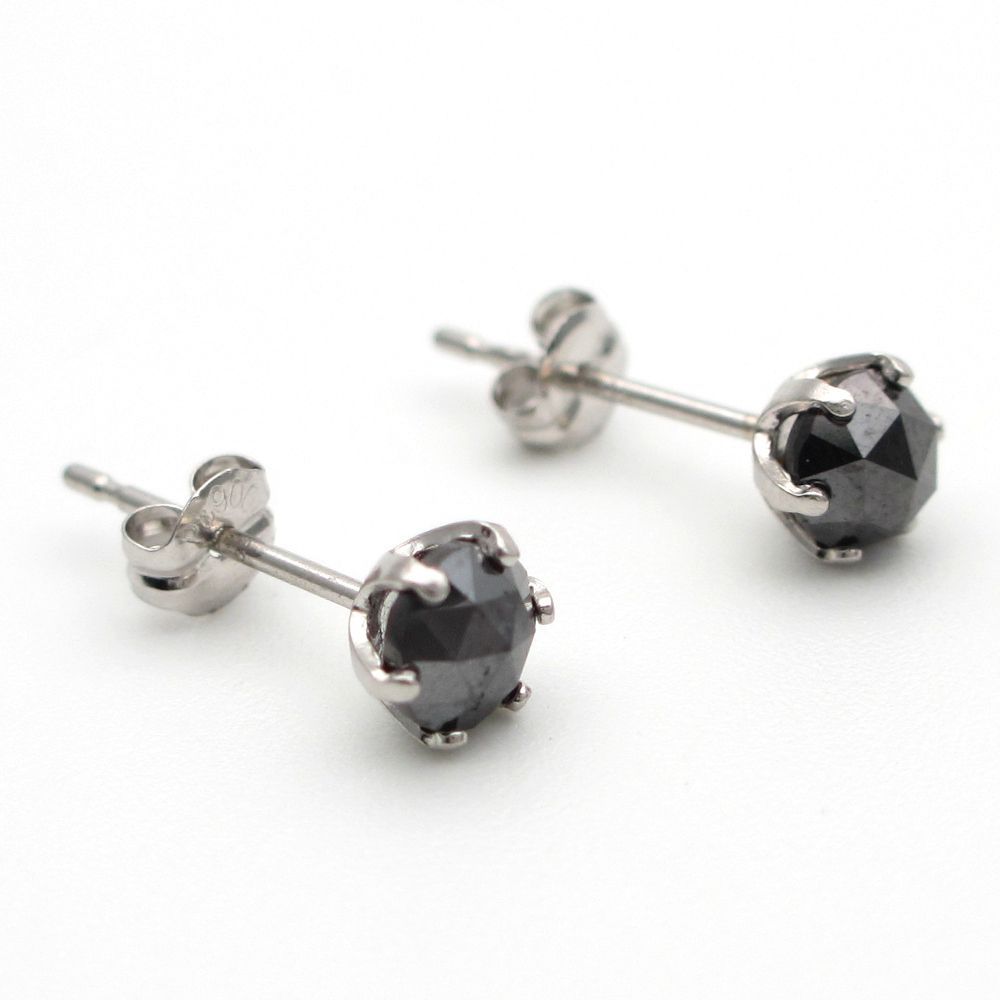 最安値 中古品)ブラックダイヤ 0.25×2 PT900 アクセサリー