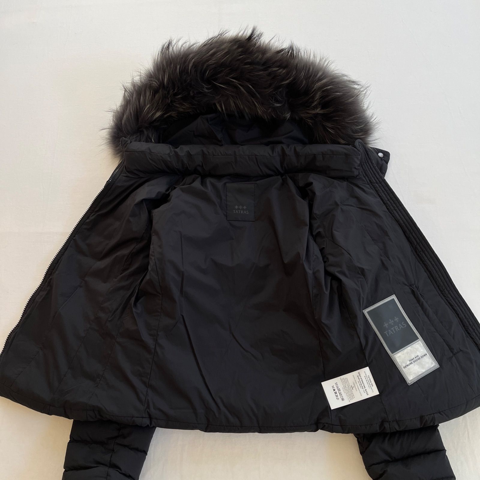 002】美品 22AW タトラス LTKE22A4164 VARENA ヴァレナ ファー・フード 