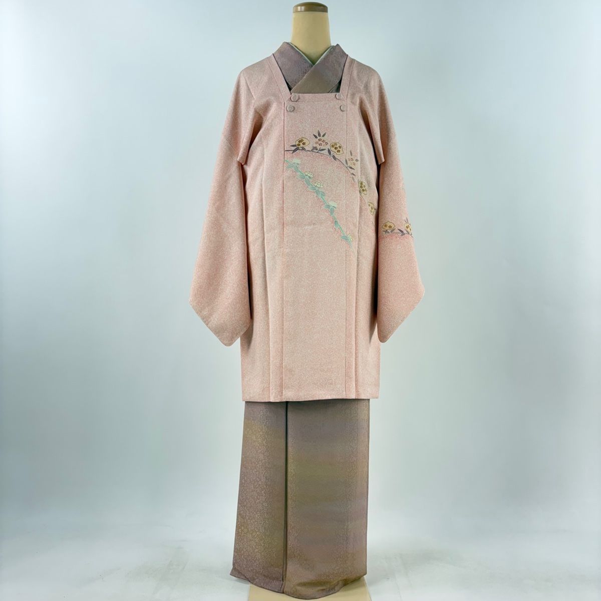 道行 身丈92cm 裄丈66.5cm M 和装コート 角衿 草花 金彩 ぼかし ピンク 正絹 秀品
