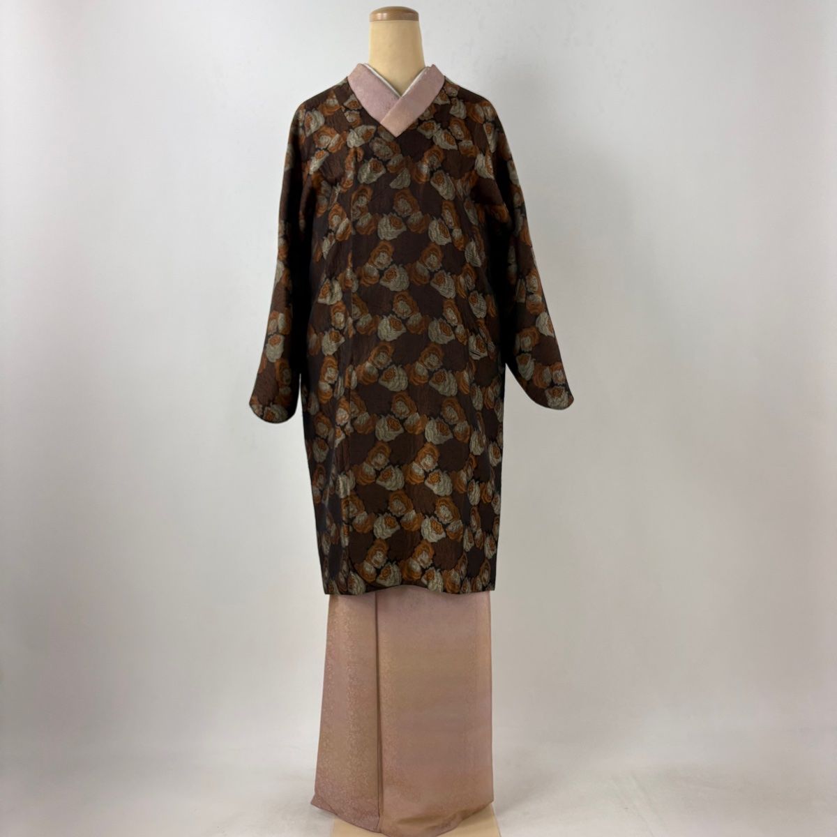 道行 身丈10.5cm 裄丈62cm S 和装コート 千代田衿 花 焦茶色 正絹 秀品