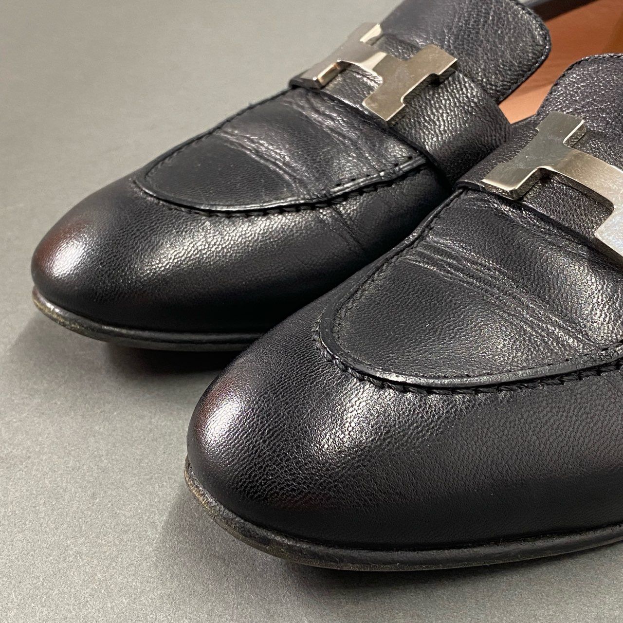 1i27 HERMES エルメス モカシンパリ Hロゴ 金具 ローファー スリッポン 