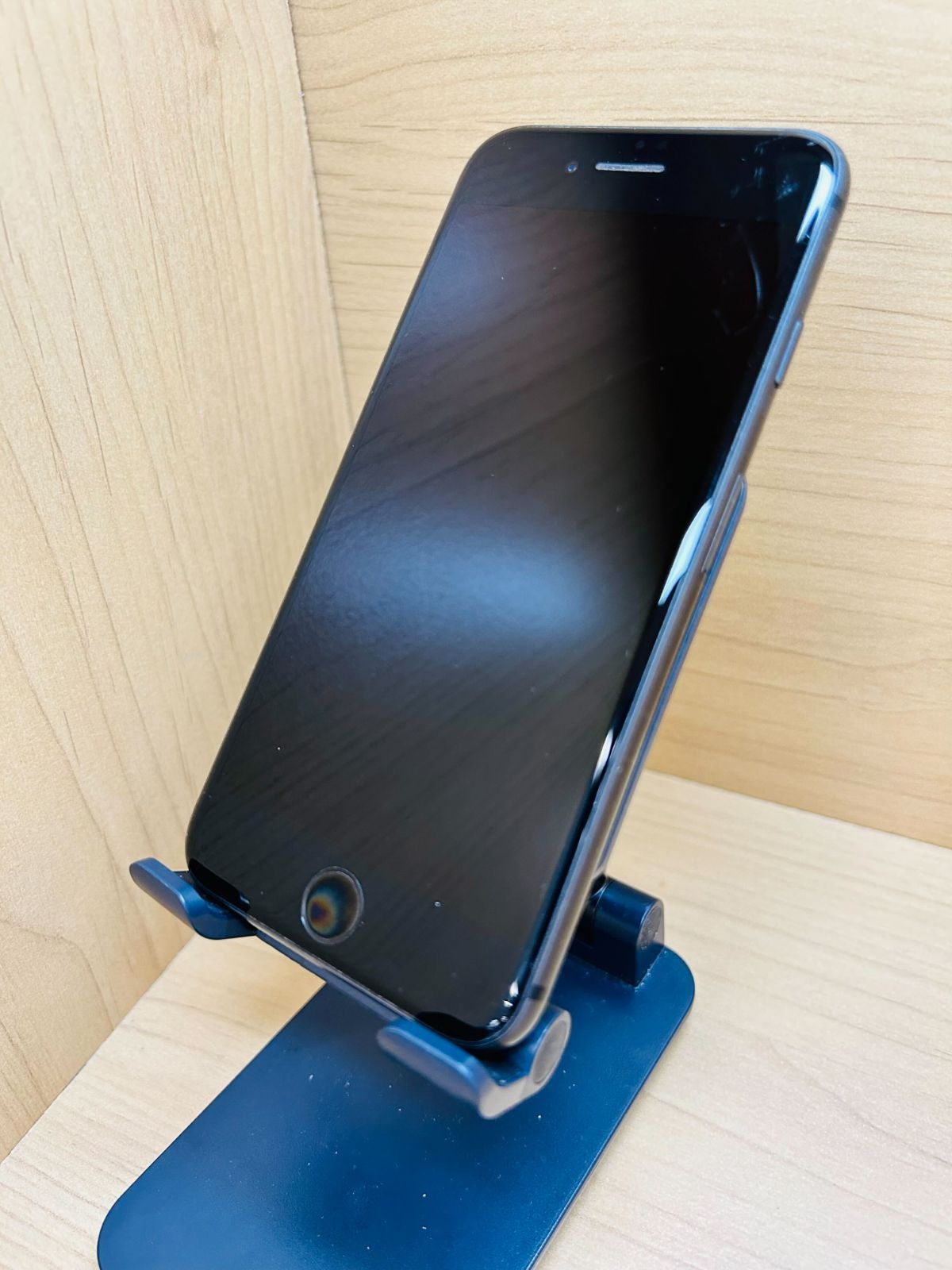 iPhone 8 スペースグレイ 64 GB au - SIMロック解除 iPhone8[64GB] SIM