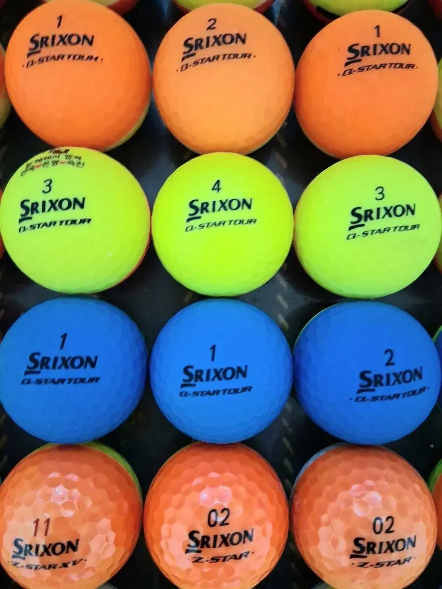 スリクソン ディバイド A級 40 R ロストボール ゴルフボール