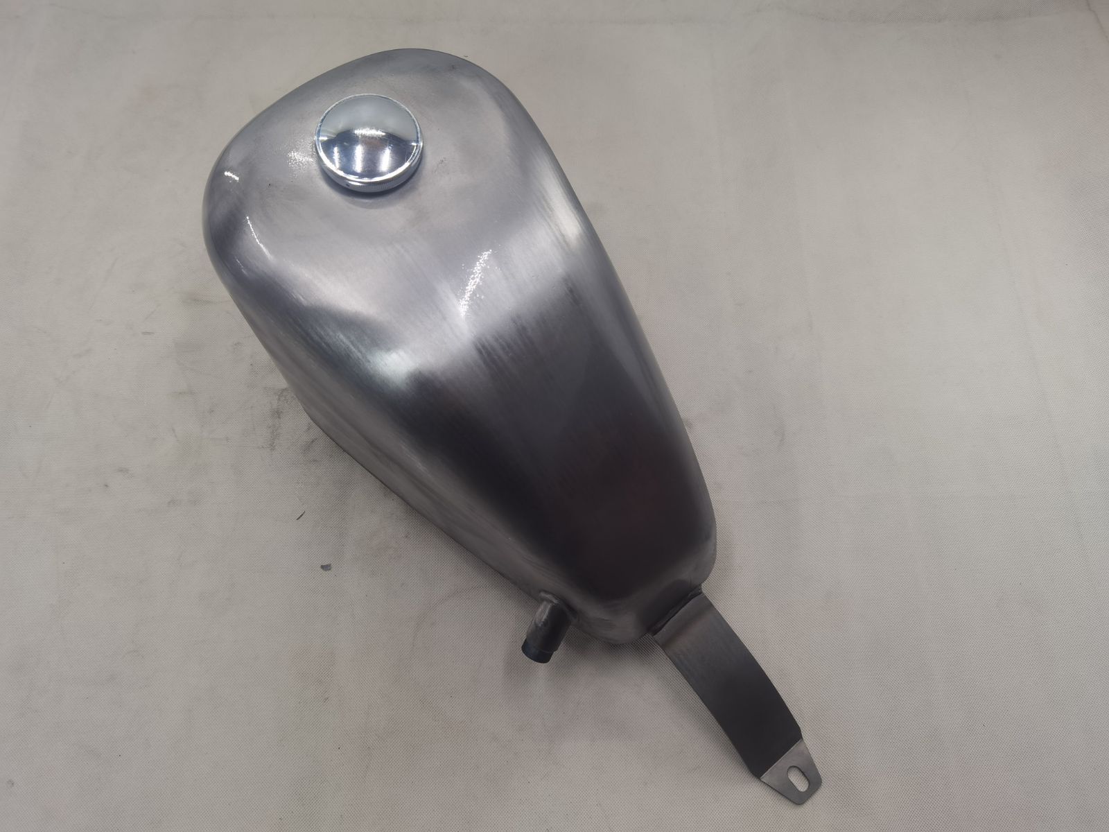 T-148 ８L ホンダ HONDA シャドウスラッシャー Shadow Slasher 400 750用 スポーツスタータンク タンク製作工房