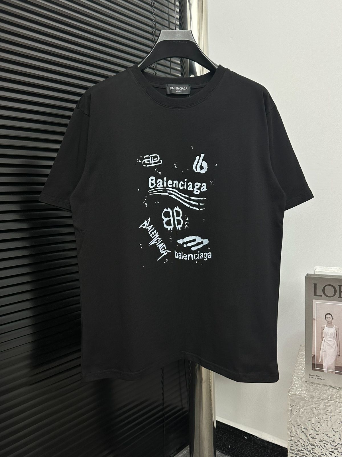 バレンシアガ BALENCIAGA ロゴ 半袖Tシャツya27