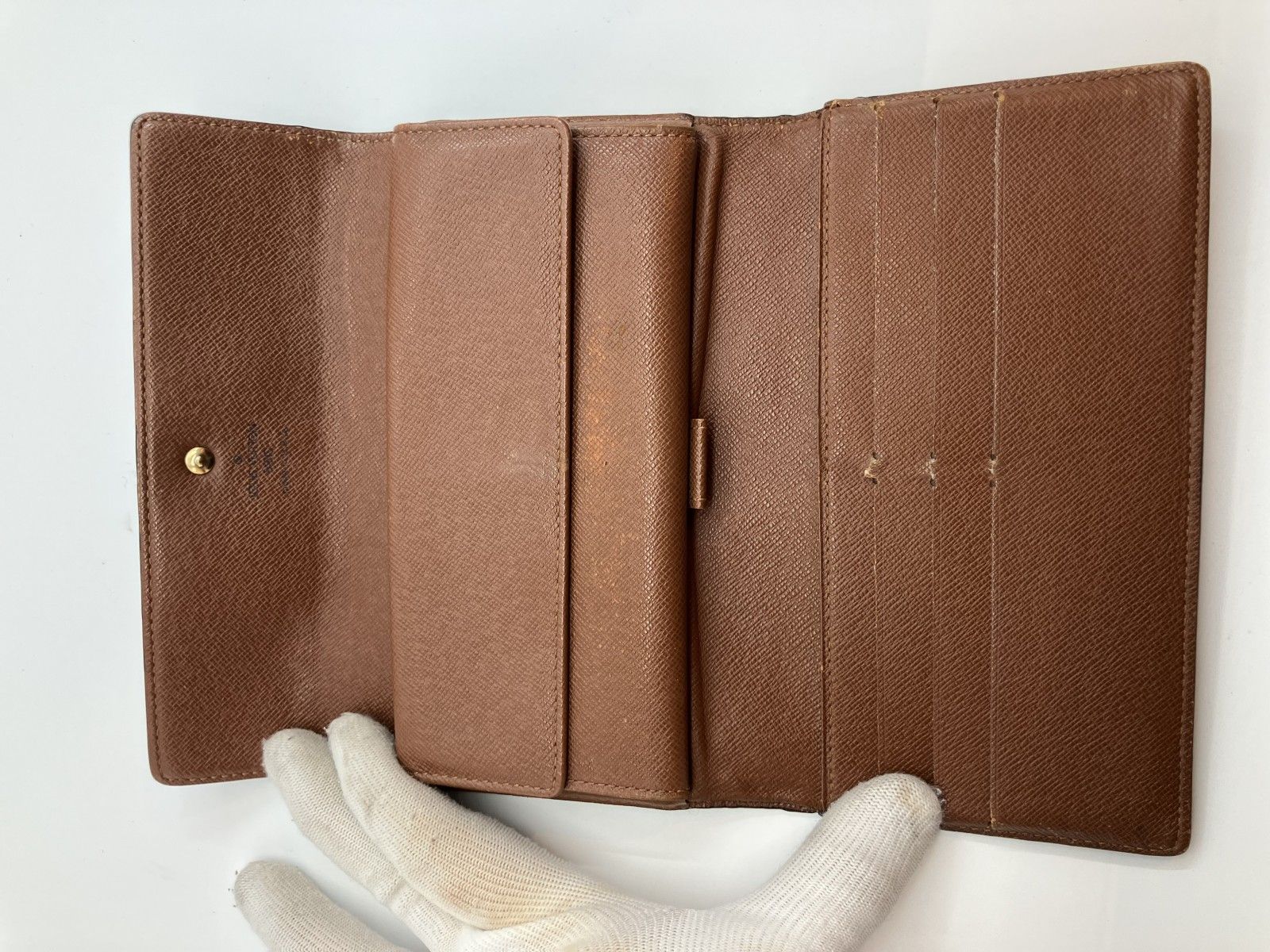 ルイヴィトン 3つ折り長財布 モノグラム ポルト・トレゾール・インターナショナル M61215 SD1013 箱付 送料無料 ルイヴィトン 3つ折り長財布 モノグラム ポルト・トレゾール