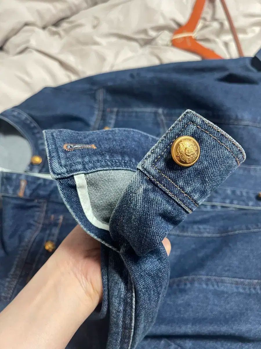 デニムジャケット