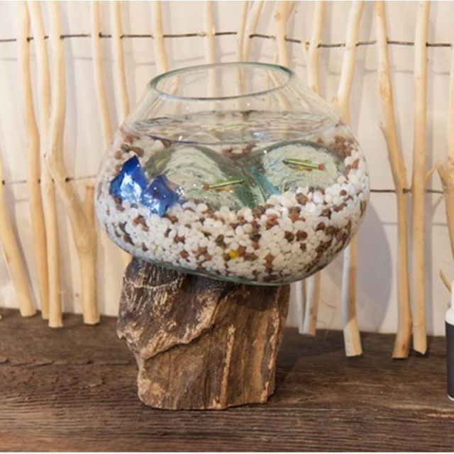 木彫りの虎 岩上虎 一本彫 虎2頭 木彫りの虎 岩上虎 一本彫 虎2頭